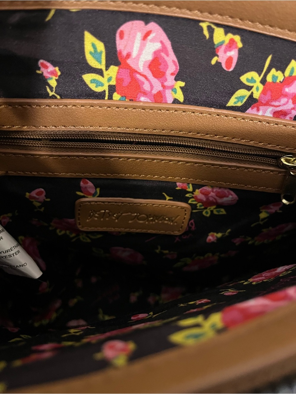 BETSEY JOHNSON Quilted Tan Shoulder Tote with Gold Accents and Leopard Scarf - Picture 5 of 6